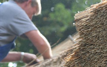 professional Ormsaigmore thatchers